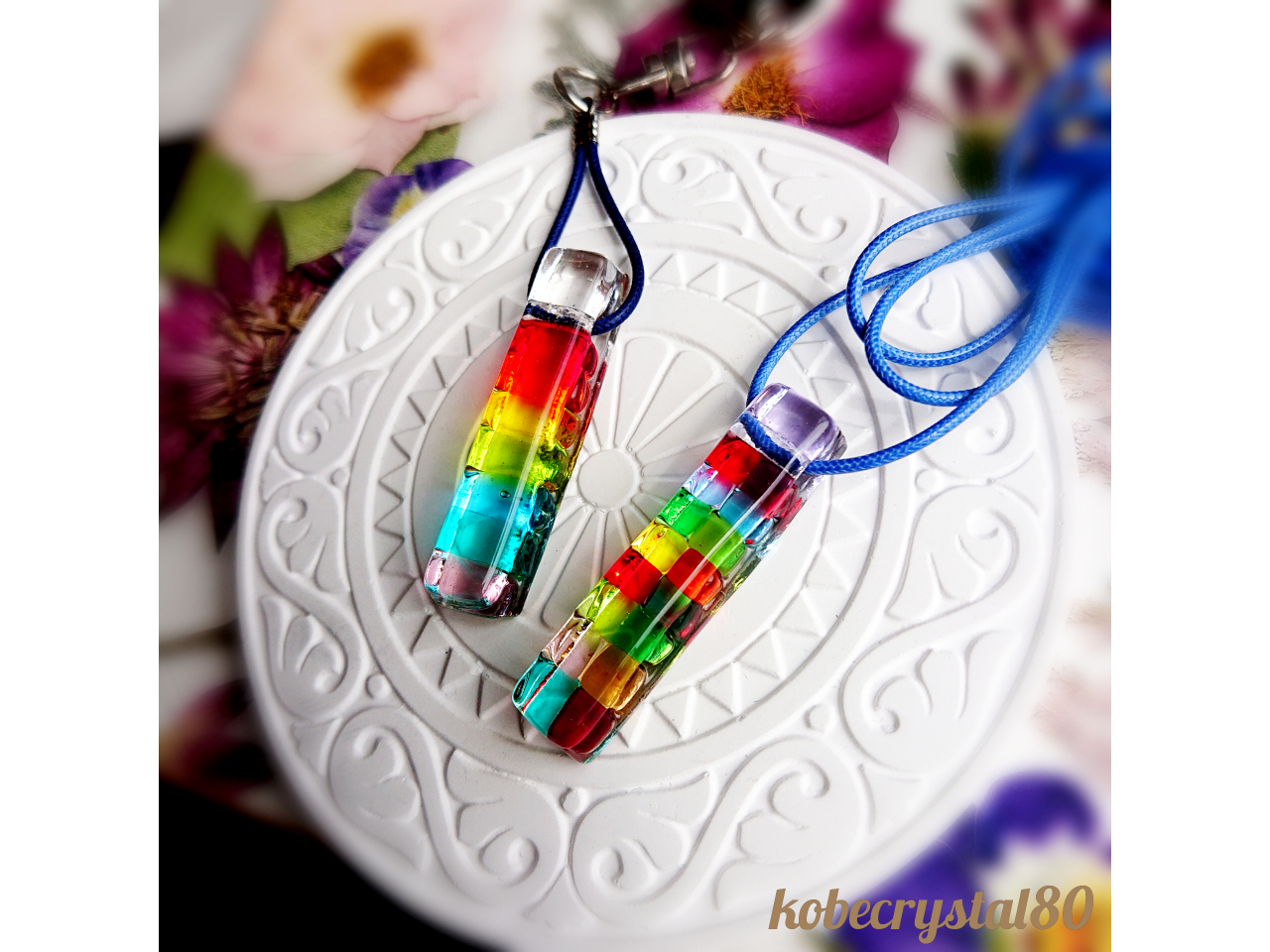 小さい色ガラスの組み合わせも!