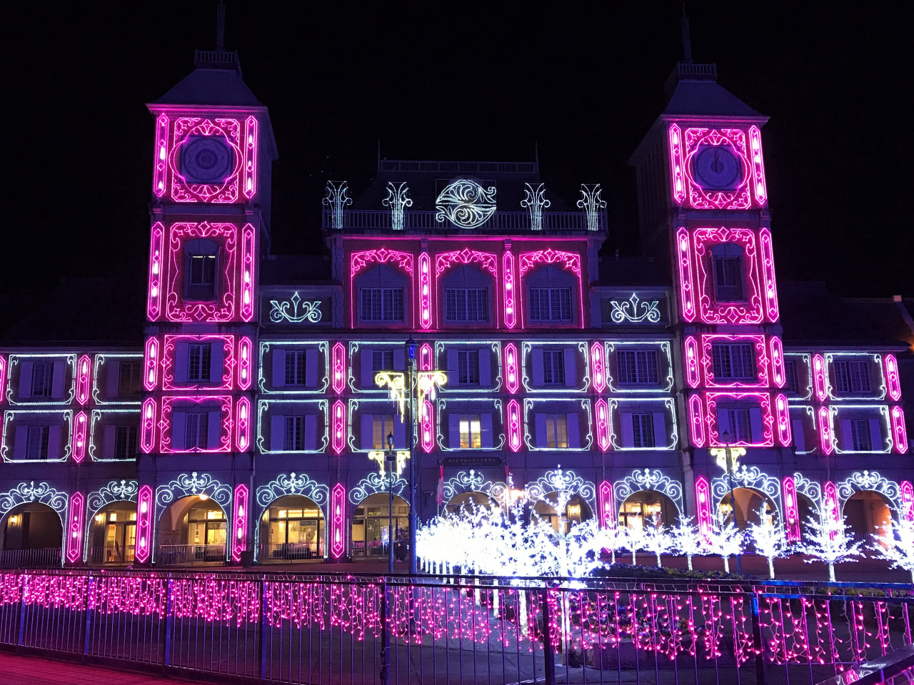 �֐��ő勉�̃C���~�i�[�W���ӏ܌��t��