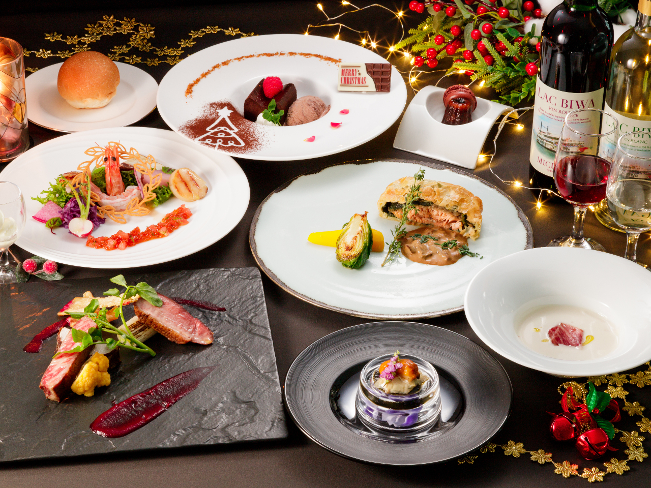 ꌧYHނƂ肢ꂽVFt̃NX}X̃R[Xpӂ܂B