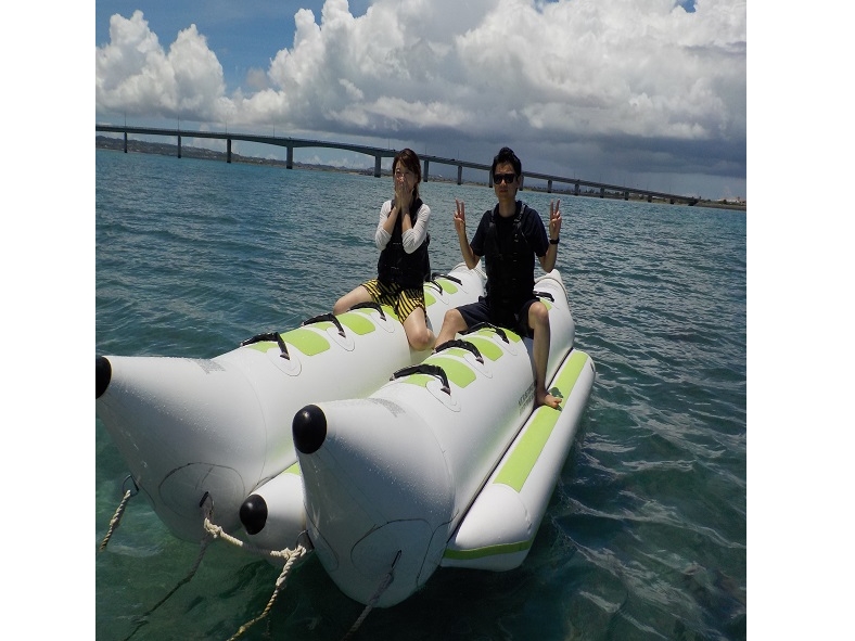 バナナボートで浜比嘉島周遊コース 浜比嘉島内ムルク浜ビーチ アクアラインマリンクラブ じゃらん遊び体験 バナナボートで浜比嘉島周遊コース 浜比嘉島内ムルク浜ビーチ アクアラインマリンクラブ じゃらん遊び体験