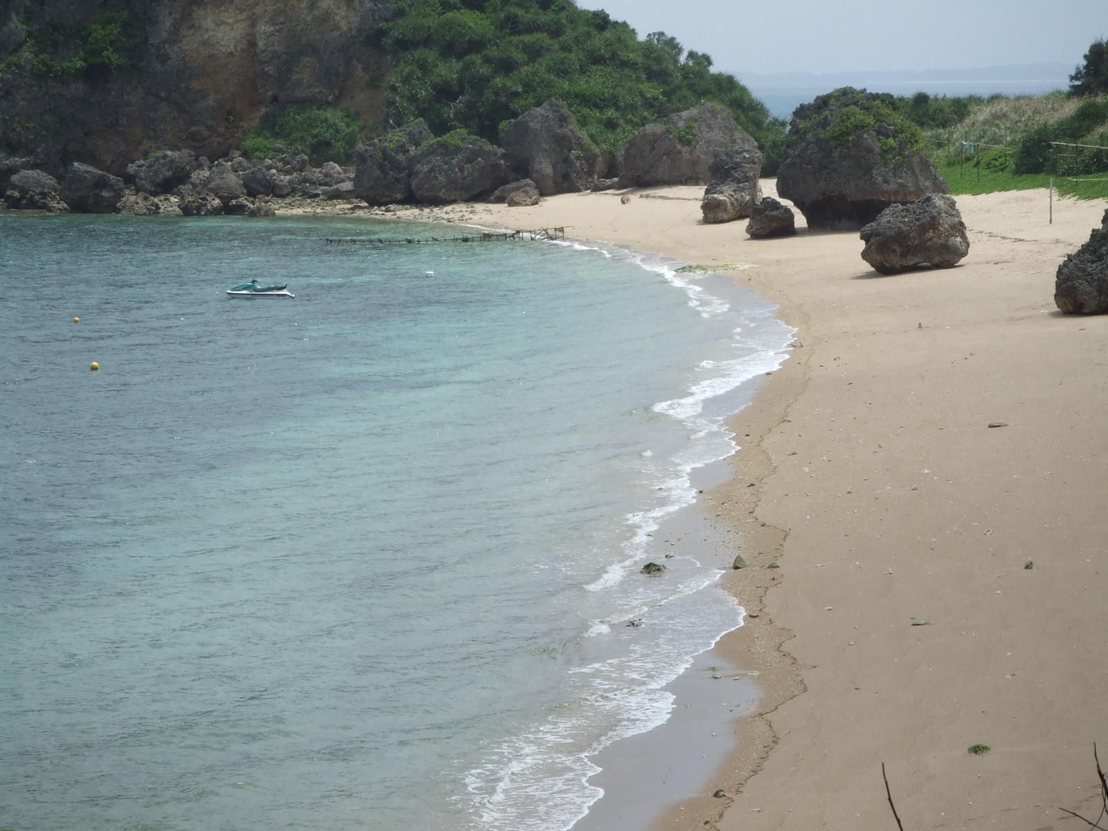 3月限定 卒業旅行プラン 浜比嘉島周遊 バナナボートでぐるっと1周コース ランチbbq おまけ付き 浜比嘉島内ムルク浜ビーチ アクアラインマリンクラブ じゃらん遊び体験