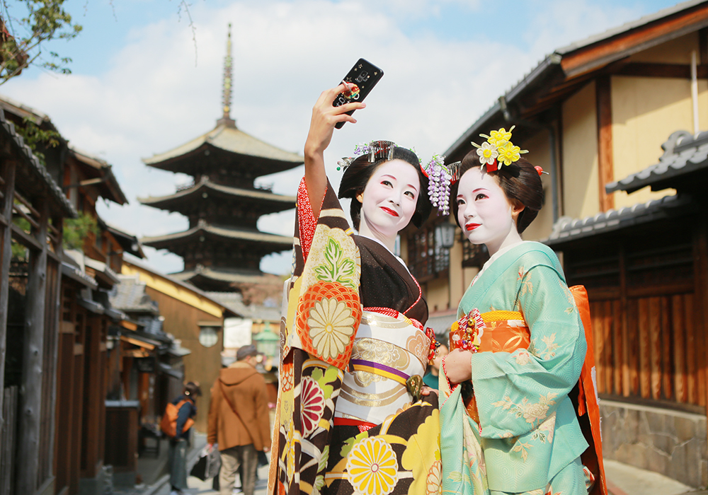 WpŋsU􂽂Ղ60y߂܂I