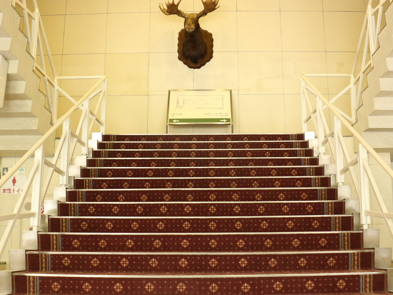 開催はホテルリステル猪苗の本館