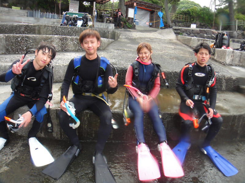 準備ができたら、いざ、海に潜りに行きますよ!ドキドキワクワクの瞬間ももうすぐ