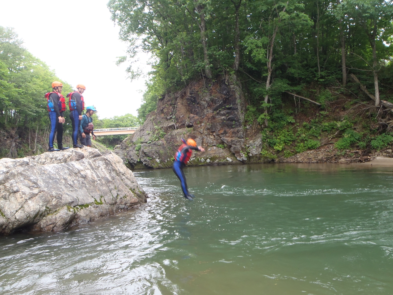 ₩̃WvBэސ̐[͐[ACtWPbgĂ܂̂ŁAWsǑSɂĂ܂B