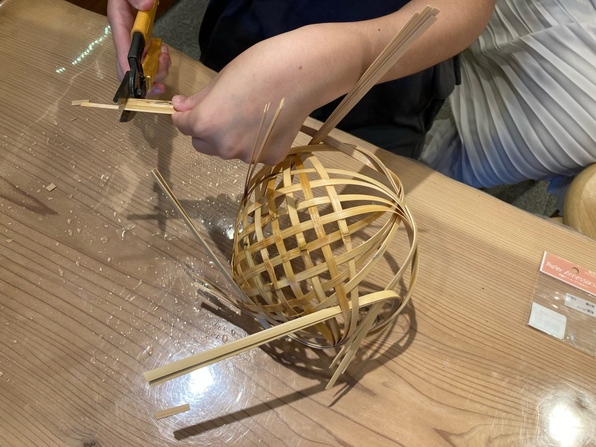 竹籠編み体験「四海波籠」 嵐山本店2階 （嵐電嵐山駅すぐ