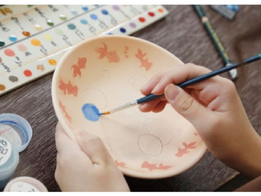 別途500円で絵付けもできます。