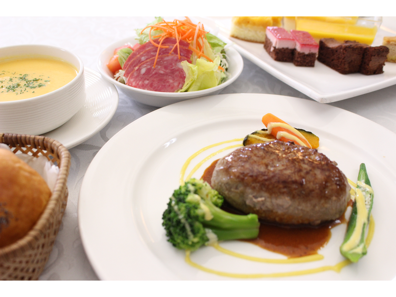 ジュニアプラン肉(ハンバーグ)