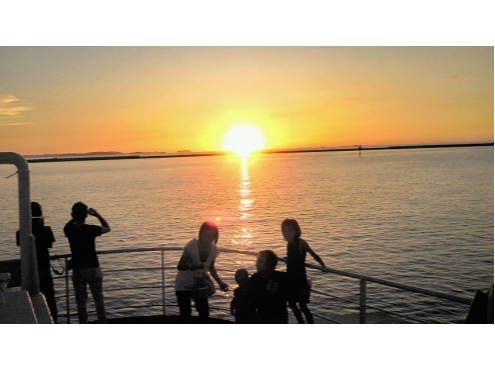 オープンデッキから眺める夕日