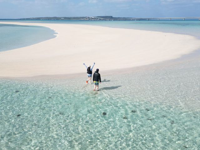 伊良部大橋を背景に想い出Shot♪