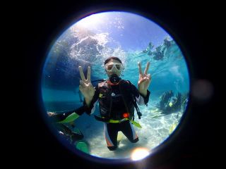 石垣島でダイビングデビューしよう!親子で一緒に潜っちゃうなんで事もアリですよ♪
