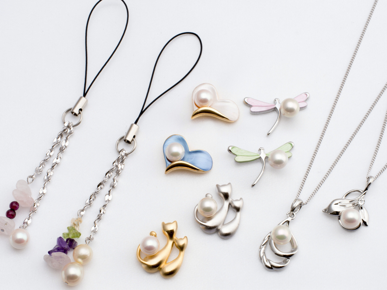 その他金具多数取り揃えています、お好きな金具お選びください。(別途料金がかかります)ベンダント イヤリング ピアス リング ブレスレット ブローチ タイ止など