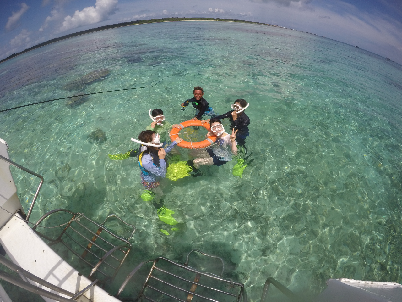 シュノーケリング専門店なので初心者やお子様でも安心