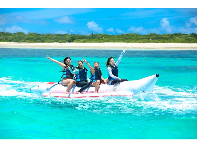 定番バナナボートはやっぱり楽しい!