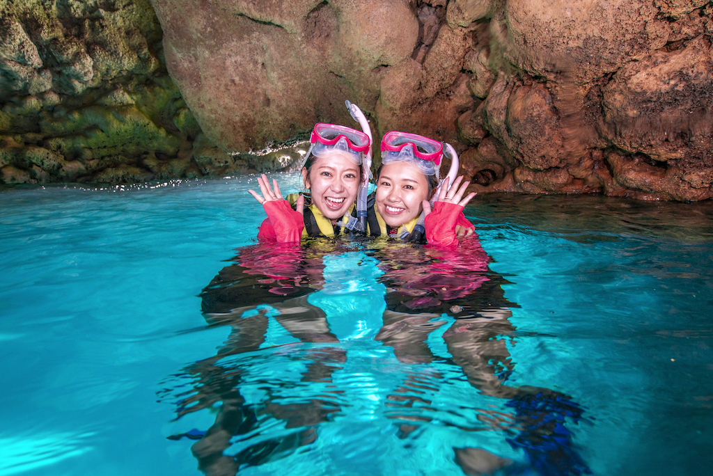 ボート出航+水中時間40分+エサあげ体験付き。