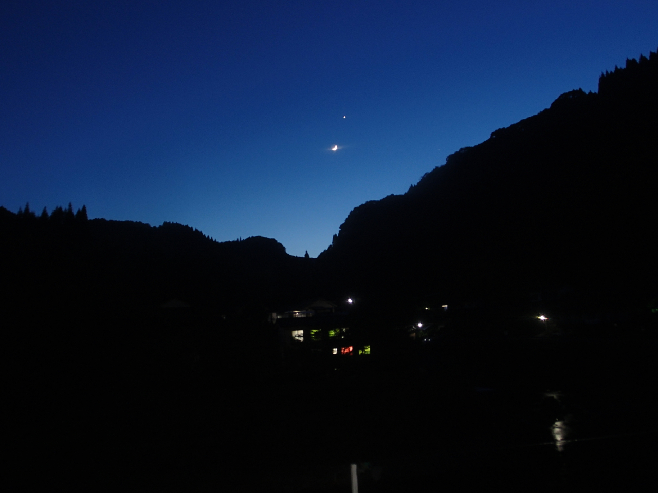 �ؐ���y���́u�u�����Ȃ��H�v�m���߂Ă݂悤����Ȃ����B�����傫�������鉮�v���ŁB