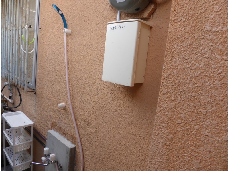 冷えた体を温める温水シャワーを完備。ボディーソープ・シャンプー・リンスも自由にお使いください。