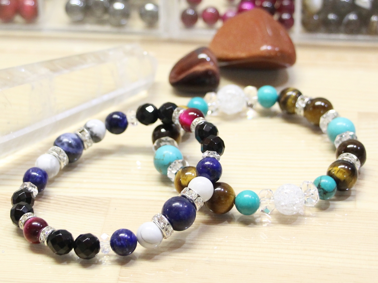 男性の方でもカッコいいブレスレットが作れます♪
