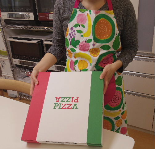 お持ち帰り用の箱もご用意しています!