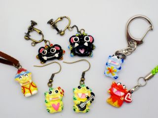 携帯ストラップやキーホルダー、ネックレスなどOnly Oneのアクセサリーが作れます♪