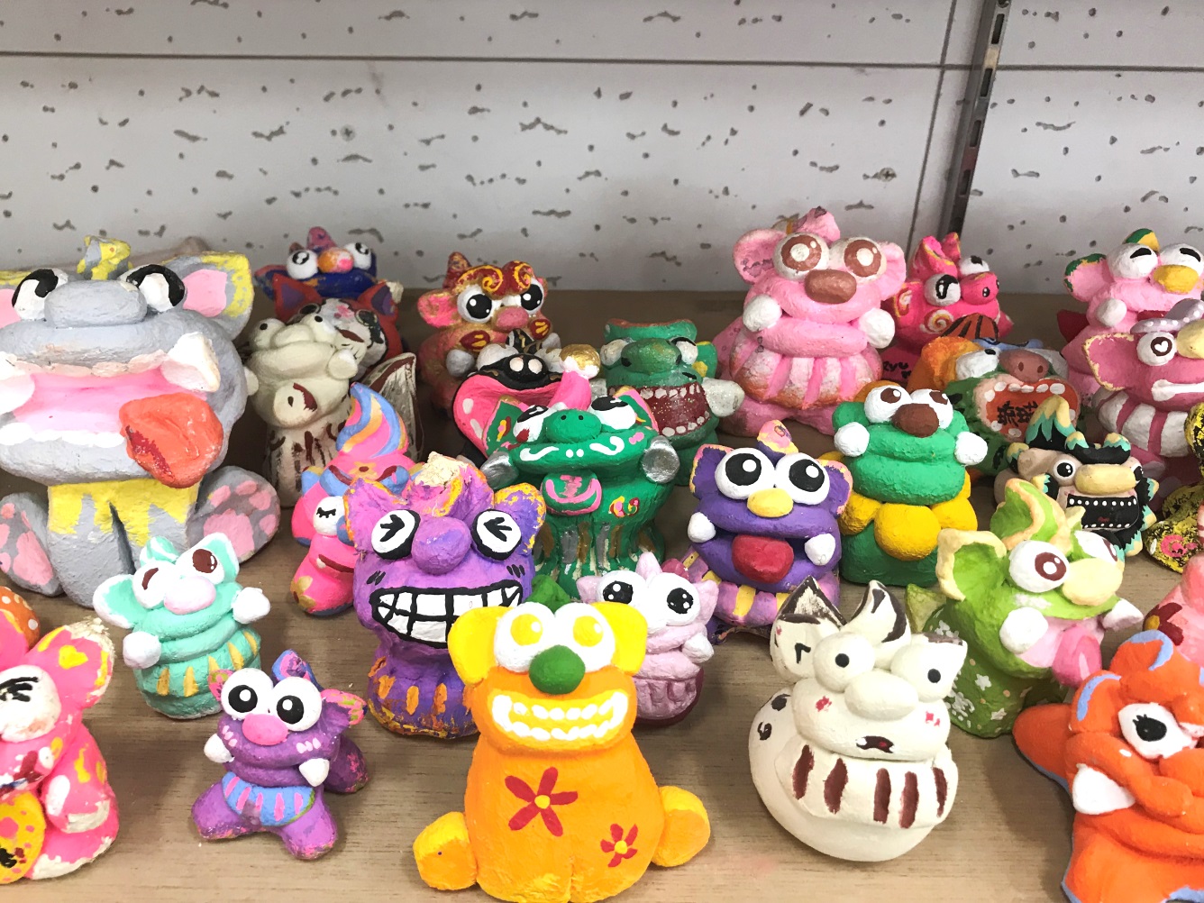 シーサー作りから色塗りまでできるフルコース!