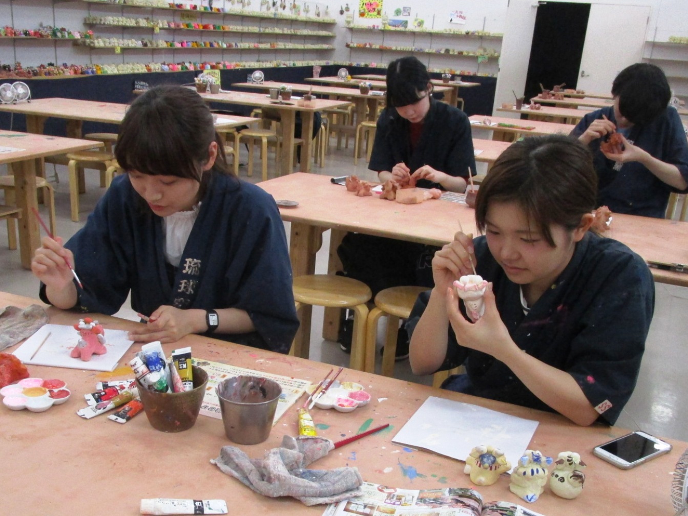 作ったら直ぐ沖縄のお土産として持ち帰りが出来ます^^