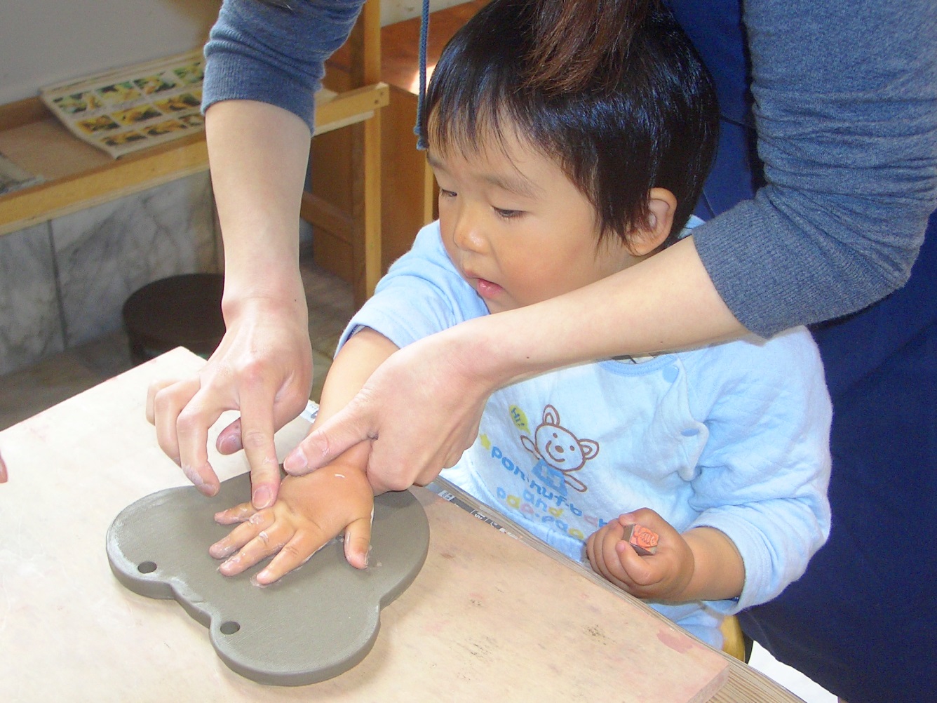 赤ちゃんの手形や足形も記念にどうぞ!