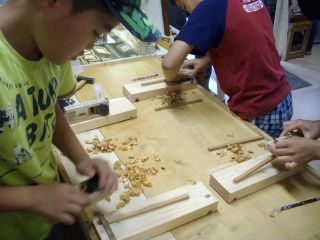 箸作りの始まり〜 角材からカンナで削って「元気になる箸」作れます!