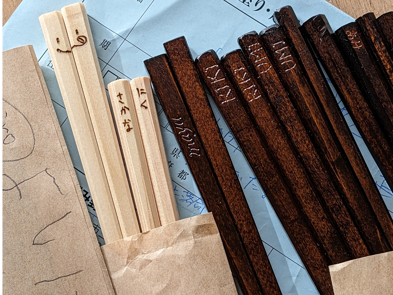 C̖؍ނōȂ̂œhȂƃJrĂgȂȂ܂BZ~bNh-ʐ^̂Q{BIvVōY{h܂B