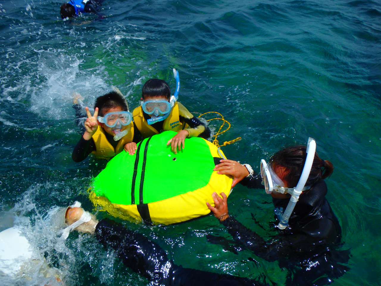 アラハ沖ボート・シュノーケル♪/(有)北谷海人の会 - じゃらん遊び体験