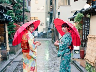 武家屋敷から兼六園・21世紀美術館は徒歩圏内!美しい金沢の街並みをきもの姿で写真いっぱい撮ってね!