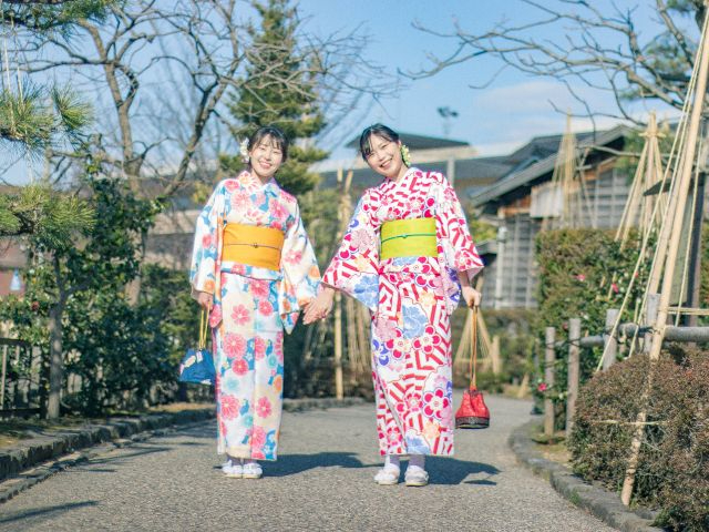 【お散歩プラン】3850円~草履等無料貸し出しあり