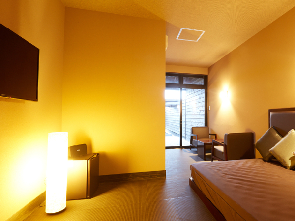 xeXy[Xɂ̓\t@A֎qAe[up