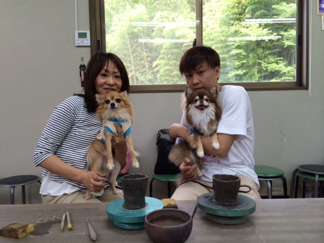 ワンちゃんの水飲み鉢は好評で水がおいしくなりクセになるみたいですよ