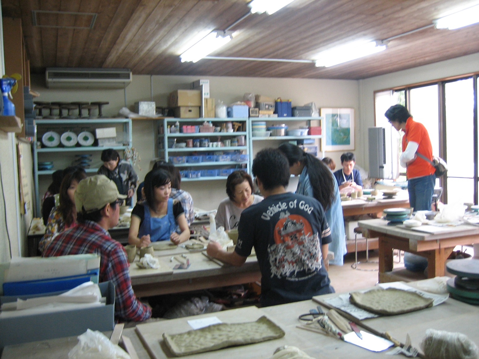 쓩ł̗lqBlł̃Cxĝ\󂯂܂B