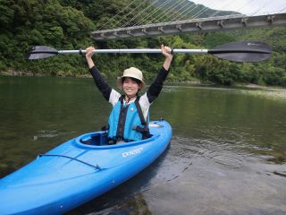 岸に近いところでチャプチャプ遊べます