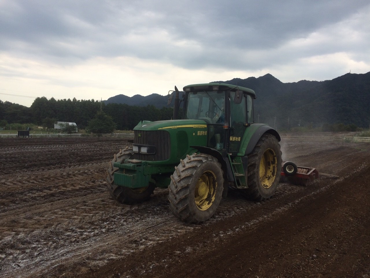 トラクターにも乗ることができます!