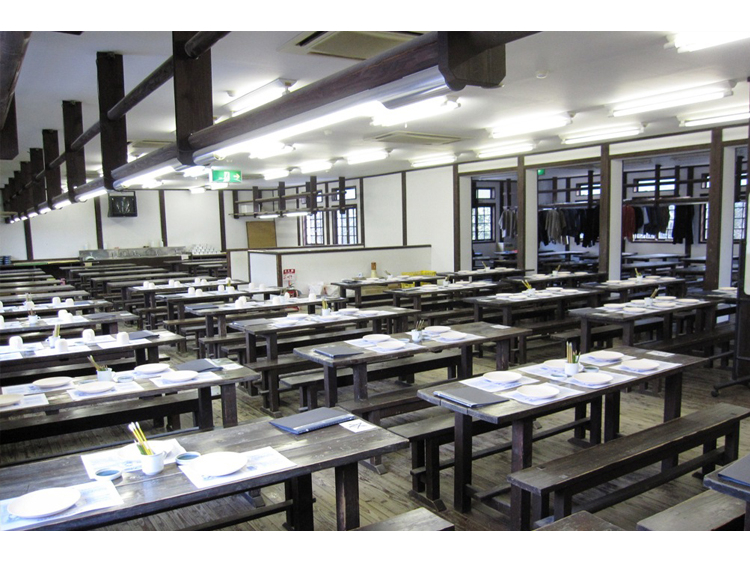 �낭��̌��H�[�̓X�y�[�X�Ђ�т�I������ۂ��Ă̑̌����ł��܂�