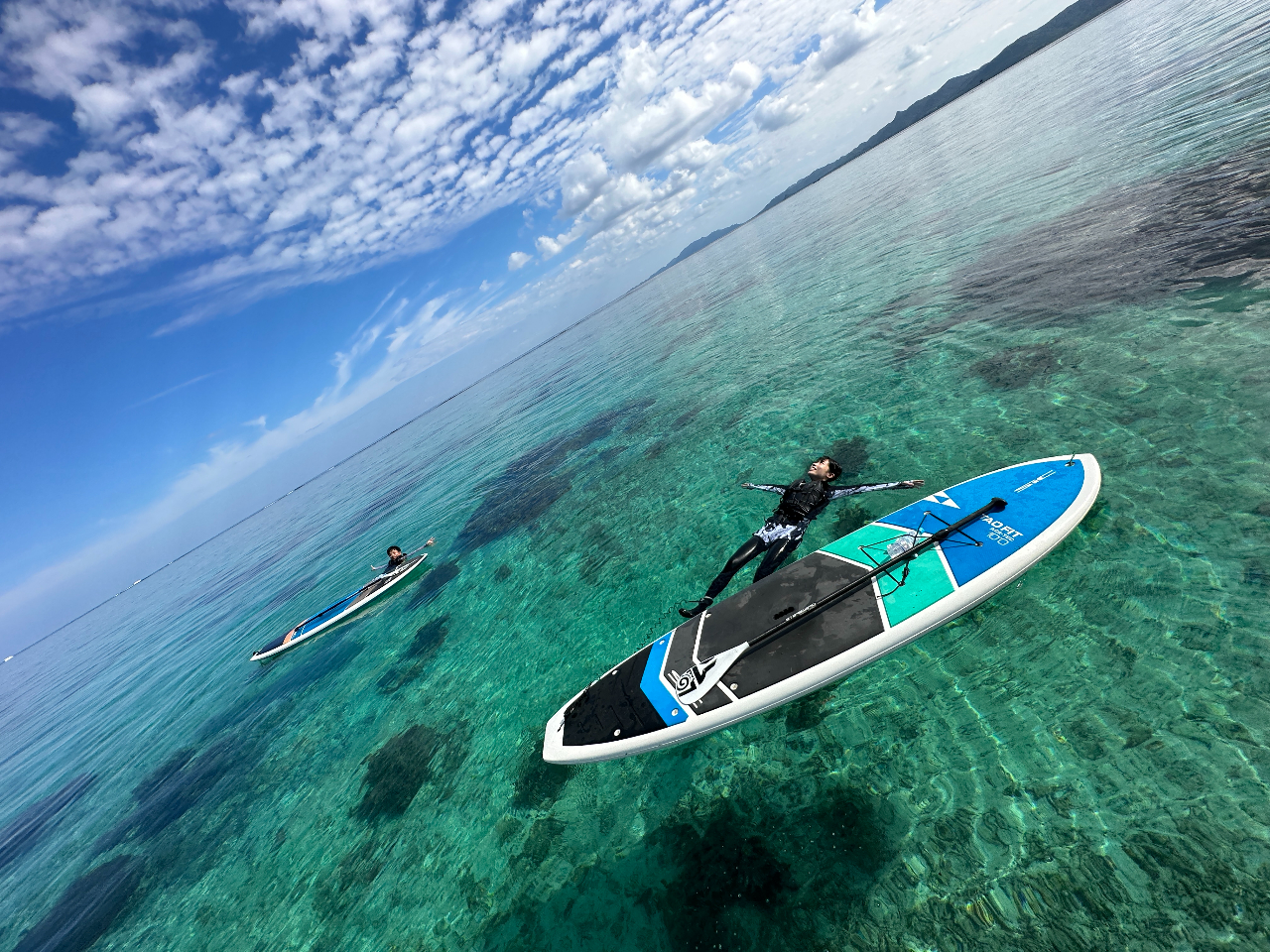 ȊCڂ̑OɂƖ񔼐̃QXg͂ȕɔэ݂܂BgɗhȂ̋xe͖{ɍōI