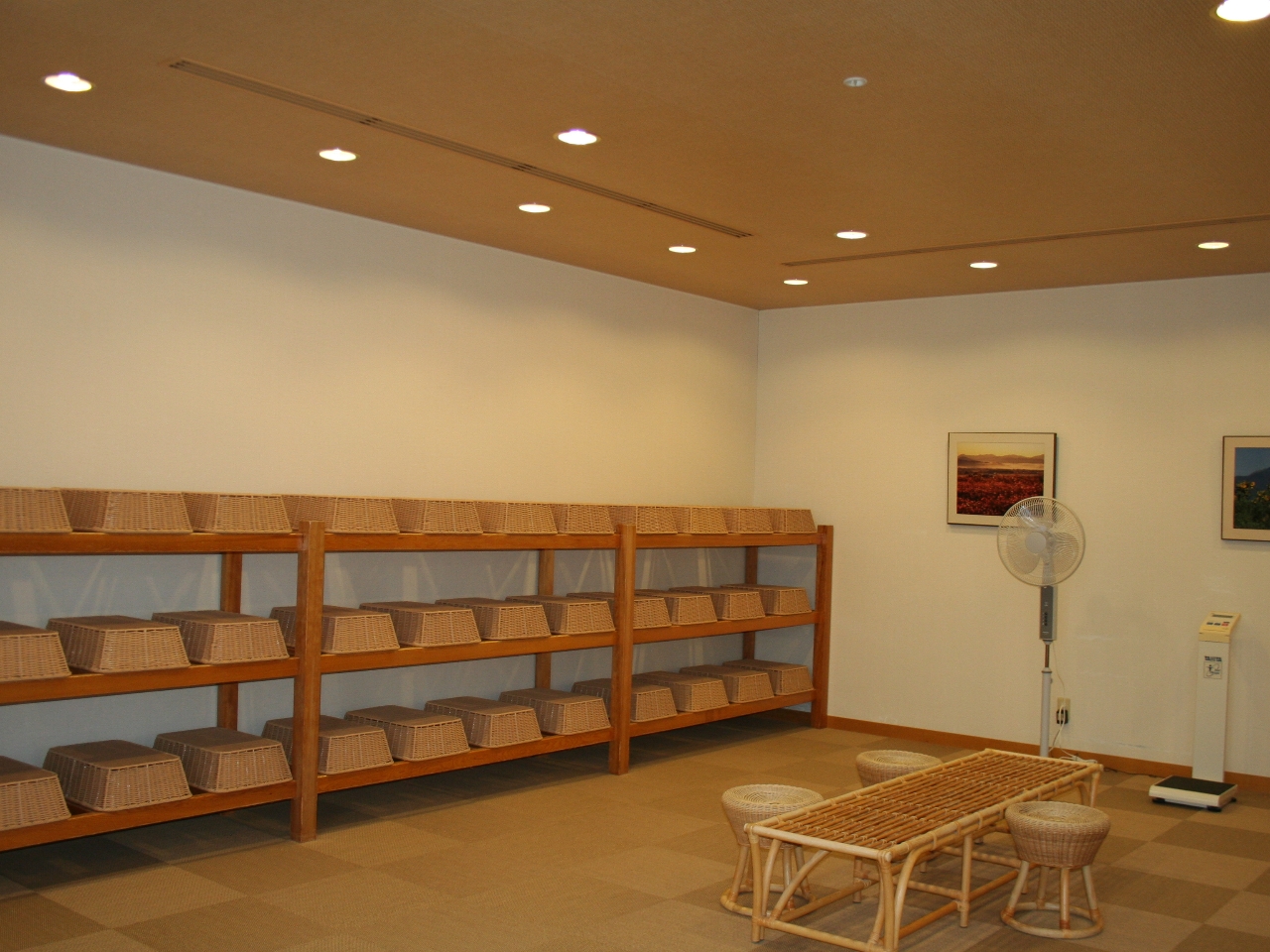 脱衣所もひろびろ