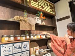 基本13種+ゆずの中からお好みの香り・味わいを選んで調合します♪