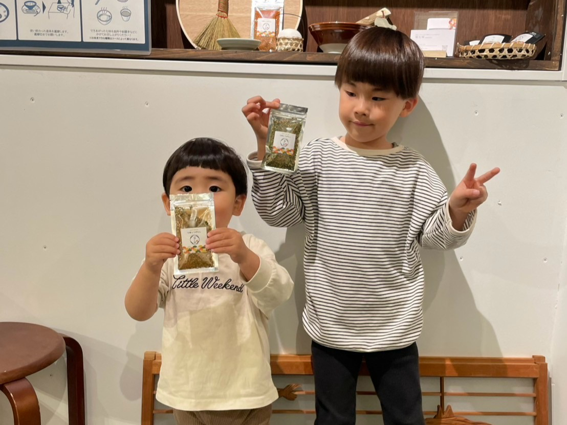 Ղ܂̂ő܂ɓĂA\IIyYɂ