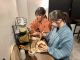 15gになるようにすり鉢に入れていきます