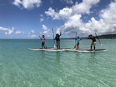 エメラルドの海を散歩☆