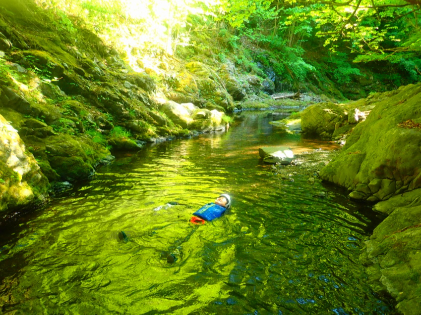 �ЂƂ�ŕ�����Ń����b�N�X