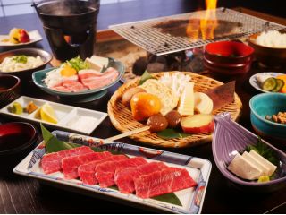 名物いろり炭火御膳『能登牛いろり焼きコース』