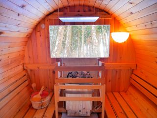 本格的なフィンランド式サウナで発汗!