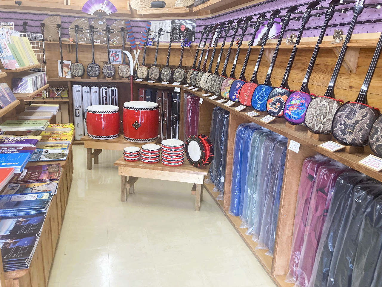 三線セット　石垣島　普天間三線店製　三線　本体 三線セット 石垣島 普天間三線店製 三線 本体 | Shop at Mercari from