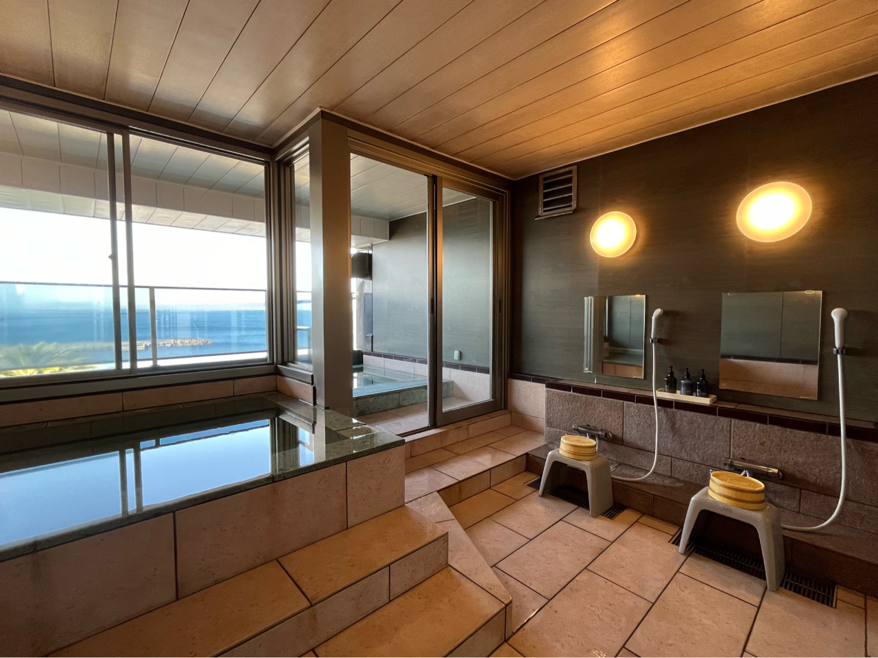 �u�����v����