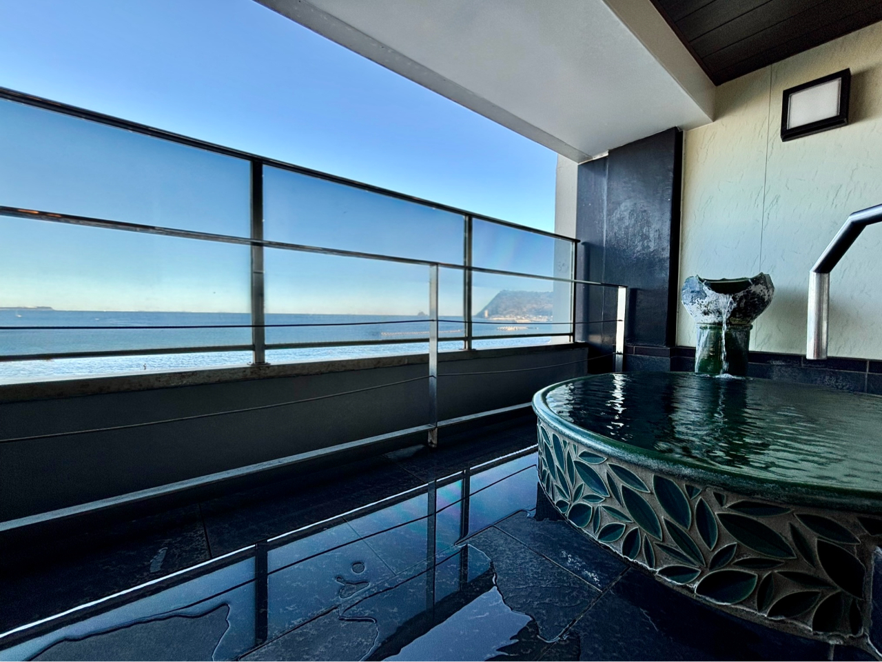 伊東駅より徒歩3分☆貸切露天風呂】◇相模湾が一望できる♪ぐんじょう